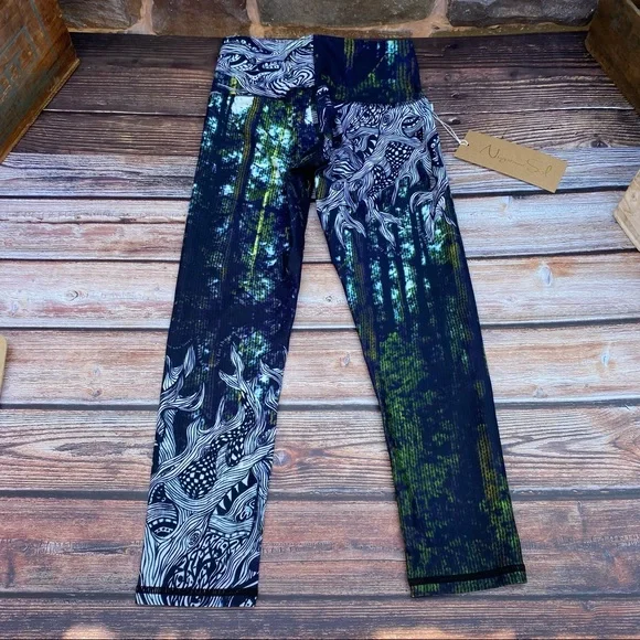 ✨VINTAGE NIYAMA SOL HOMEGROWN BEACHCOMBER 7/8 LEGGING NWT XS - Picture 6 of 10